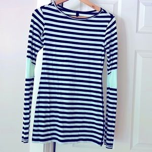 Cotton, long sleeved, thin and comfortable lululemon shirt.